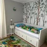 Familienfreundliche Aschenputtel شقة